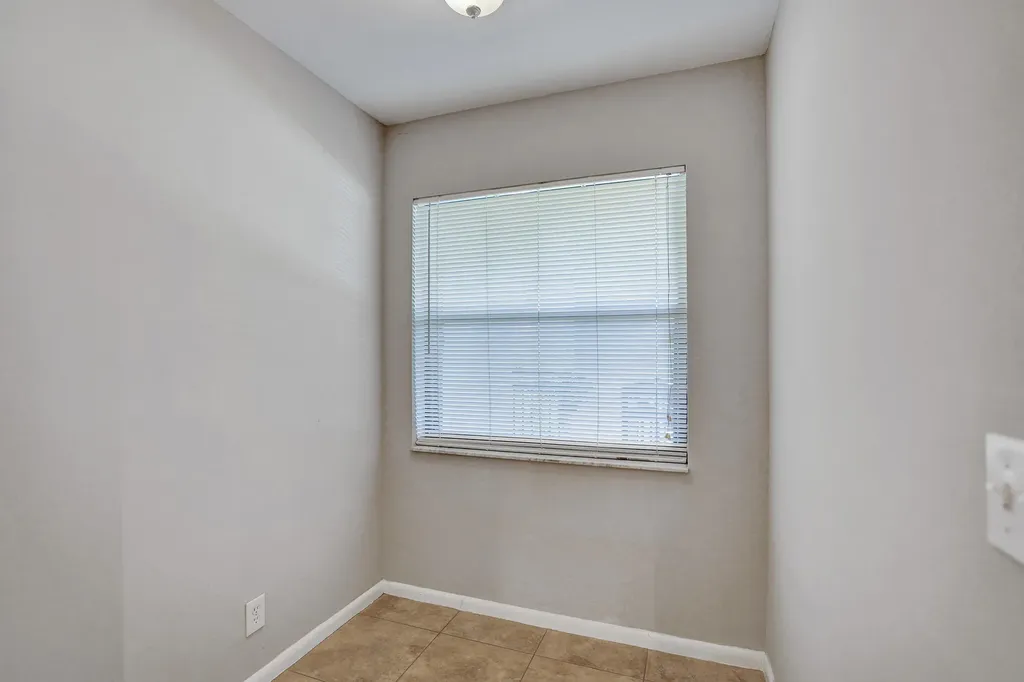 2906 SW 21st Terrace Delray Beach FL 33445