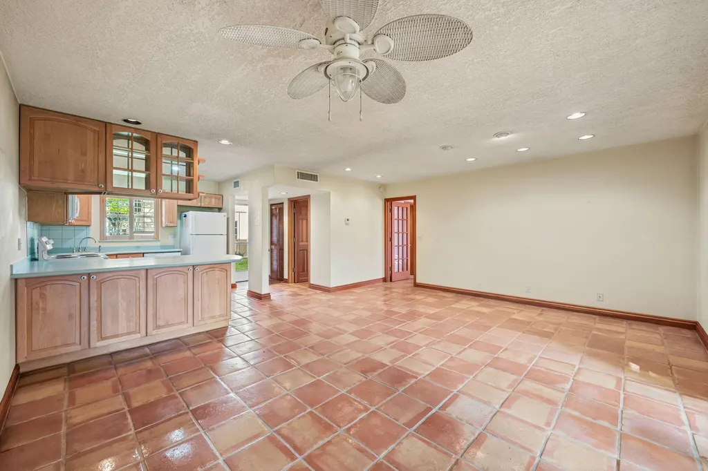 752 Lori Drive Palm Springs FL 33461