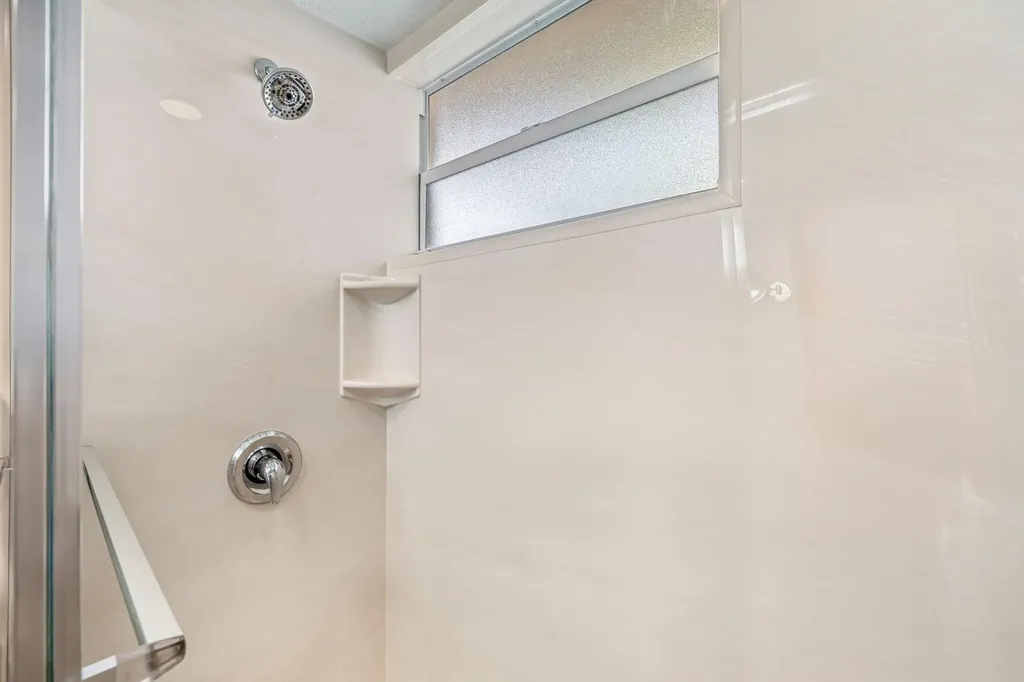 752 Lori Drive Palm Springs FL 33461