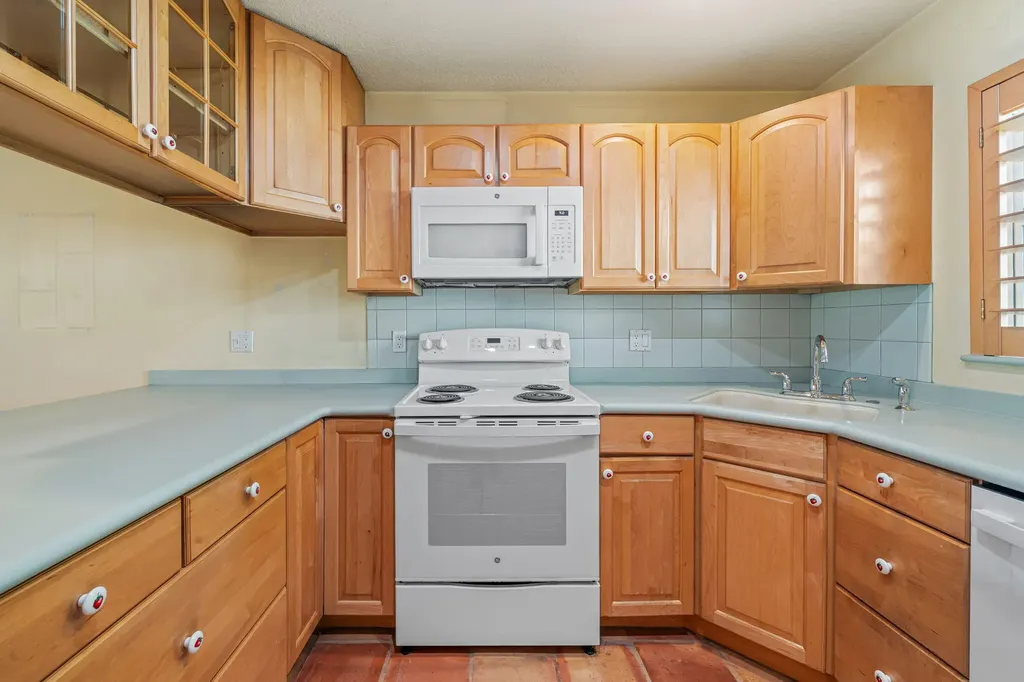 752 Lori Drive Palm Springs FL 33461