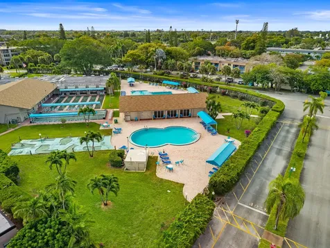 752 Lori Drive Palm Springs FL 33461
