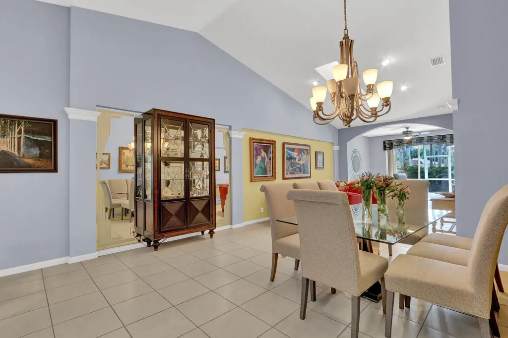 9531 Crescent View Drive N Boynton Beach FL 33437