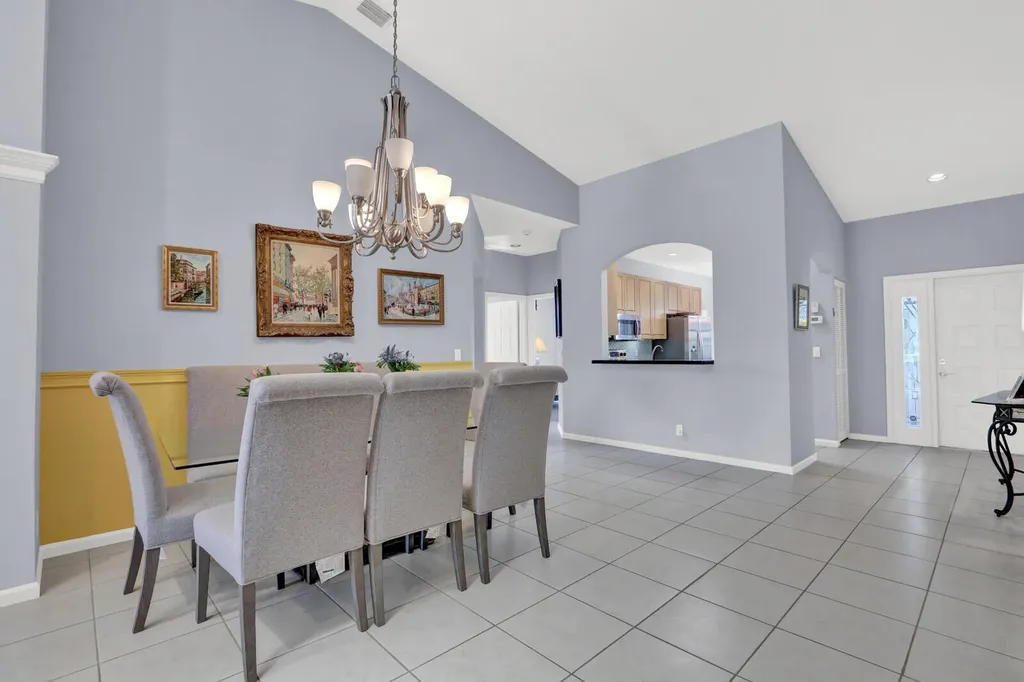 9531 Crescent View Drive N Boynton Beach FL 33437