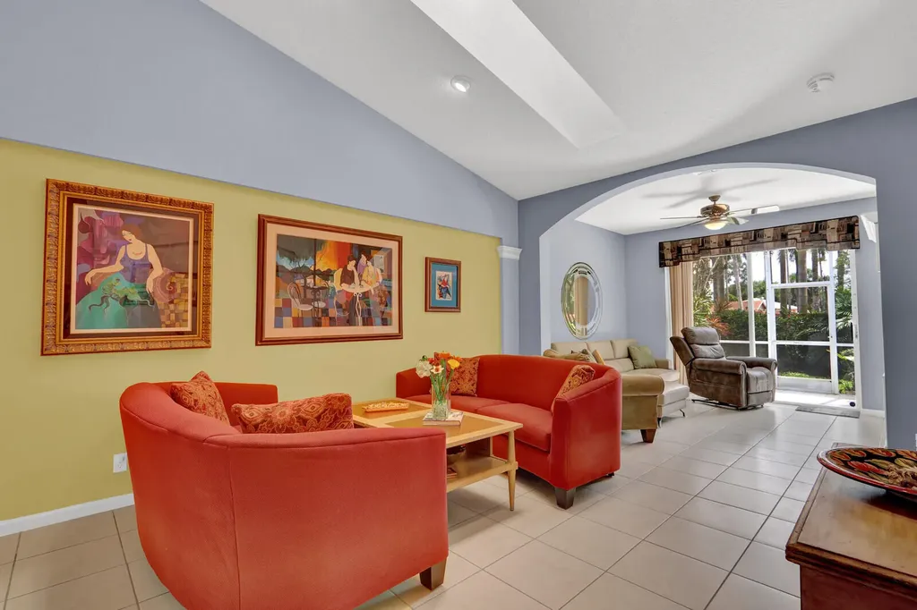 9531 Crescent View Drive N Boynton Beach FL 33437