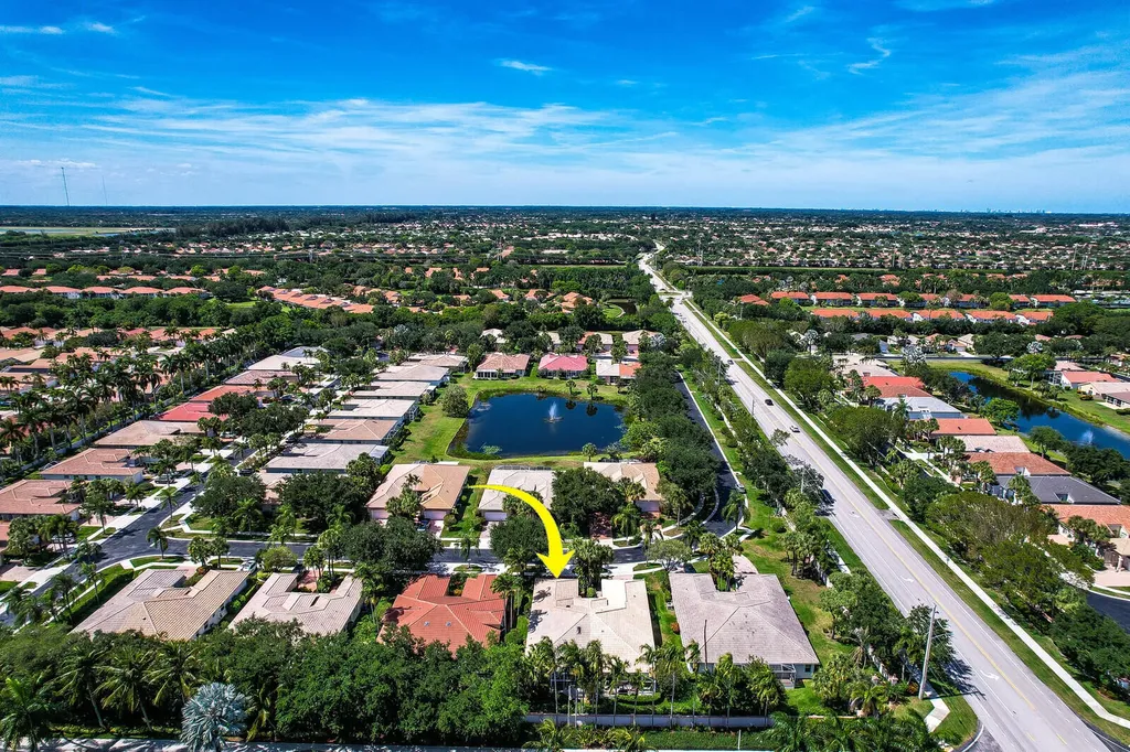 9531 Crescent View Drive N Boynton Beach FL 33437