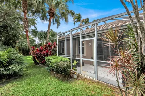 9531 Crescent View Drive N Boynton Beach FL 33437