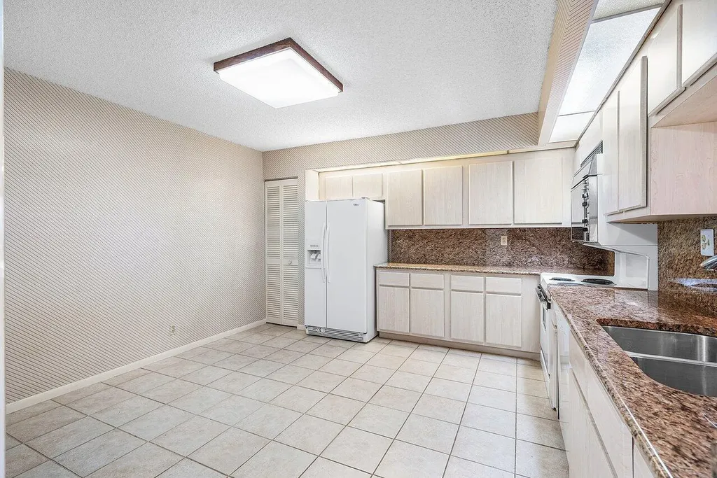 3400 S Ocean Boulevard Highland Beach FL 33487