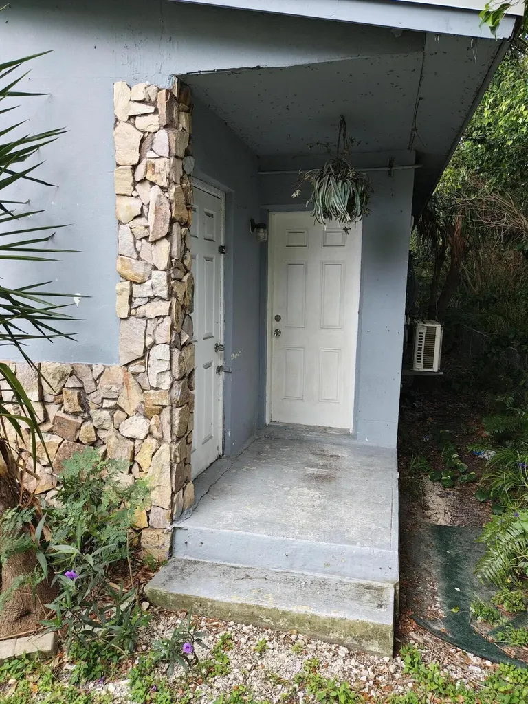 2318 Van Buren Street Hollywood FL 33020