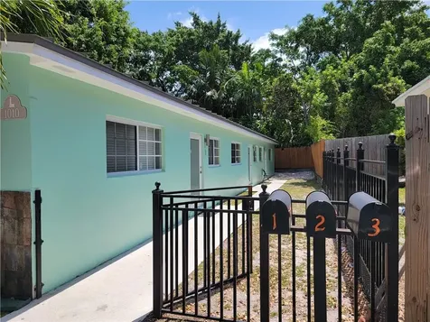 1010 NW 3rd Avenue Hallandale Beach FL 33009
