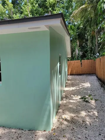 1010 NW 3rd Avenue Hallandale Beach FL 33009