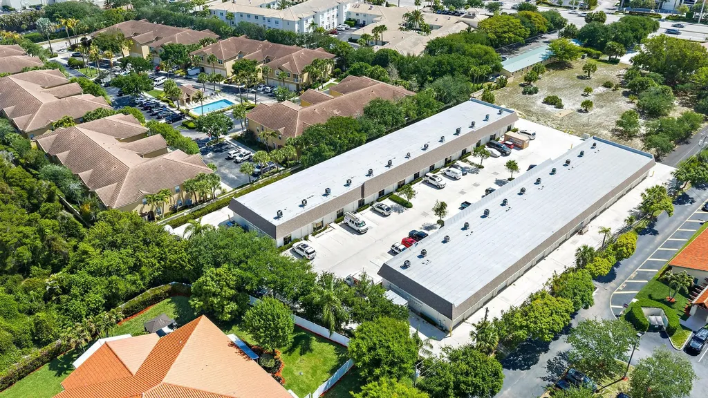 212 N Us Highway 1 Tequesta FL 33469