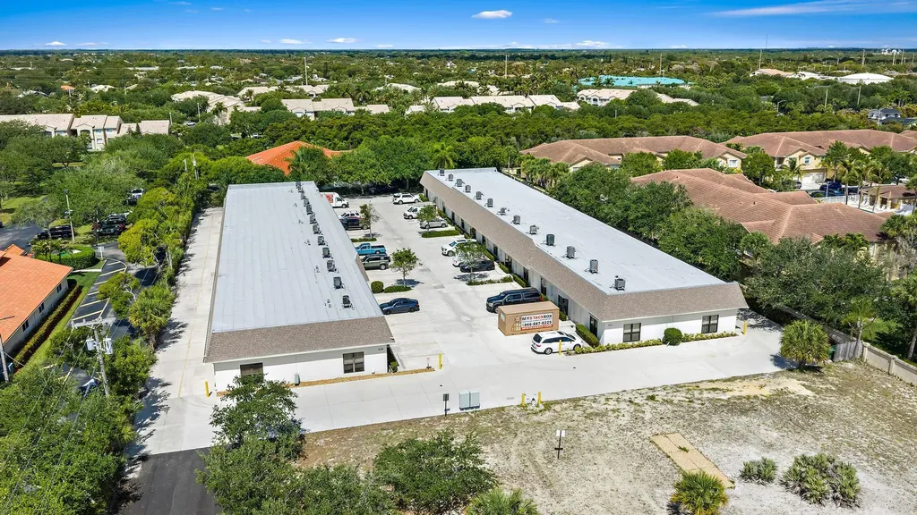 212 N Us Highway 1 Tequesta FL 33469