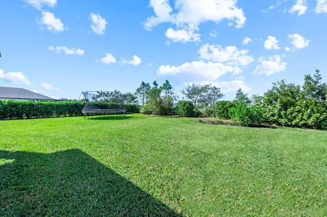 19420 Broad Shore Walk Loxahatchee FL 33470