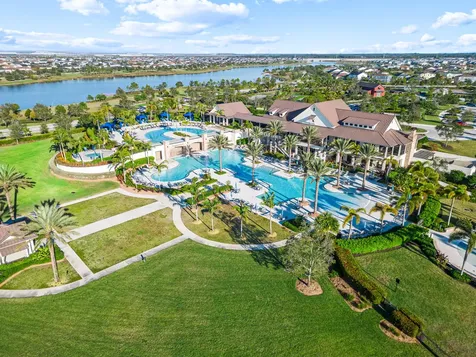 19420 Broad Shore Walk Loxahatchee FL 33470