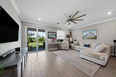 19420 Broad Shore Walk Loxahatchee FL 33470