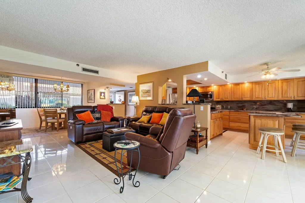 1000 N Us Highway 1 Jupiter FL 33477