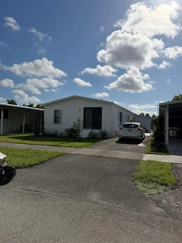5310 SW 27th Terrace Dania Beach FL 33312