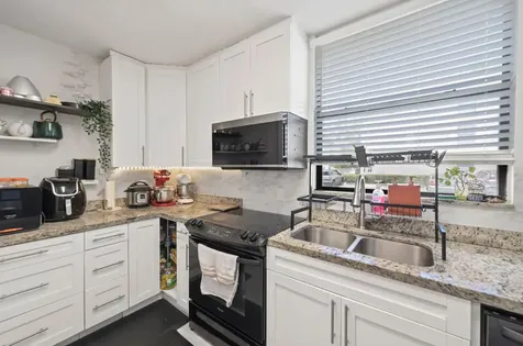 8421 Forest Hills Drive Coral Springs FL 33065