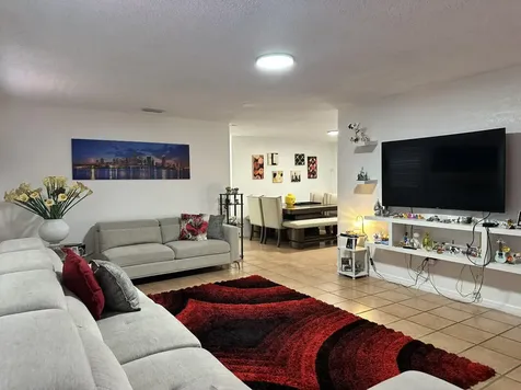 6940 Plantation Road Plantation FL 33317