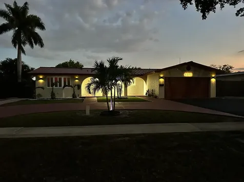 6940 Plantation Road Plantation FL 33317
