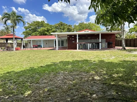 6940 Plantation Road Plantation FL 33317