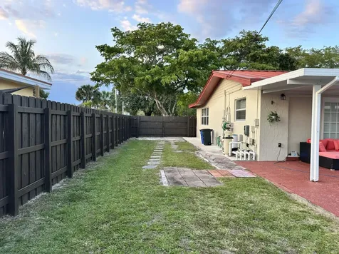 6940 Plantation Road Plantation FL 33317