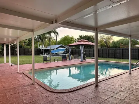 6940 Plantation Road Plantation FL 33317
