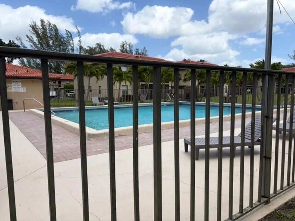 21906 Lake Forest Circle Boca Raton FL 33433