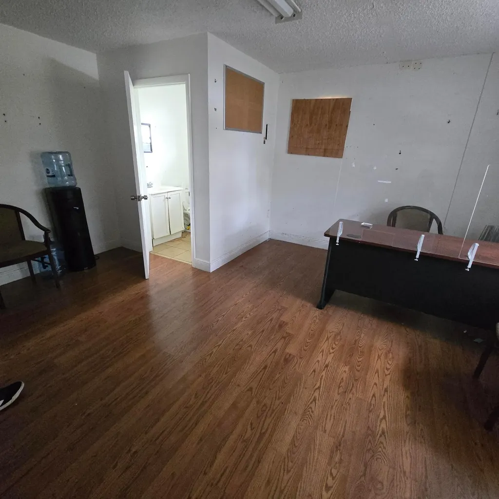 245 NW 27th Avenue Fort Lauderdale FL 33311