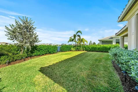 601 SE Fascino Circle Port St Lucie FL 34984
