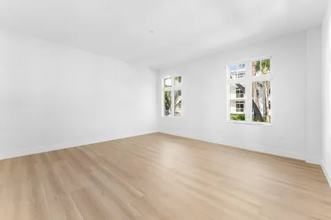 182 Lake Drive Palm Beach Shores FL 33404
