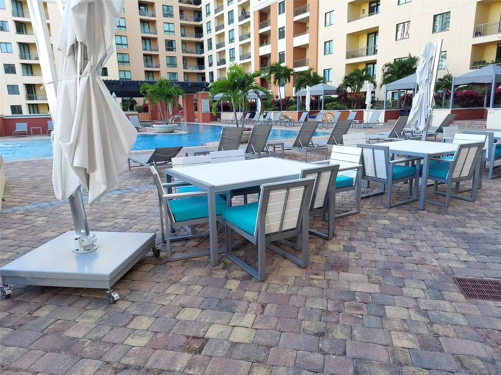 100 N Federal Highway Fort Lauderdale FL 33301