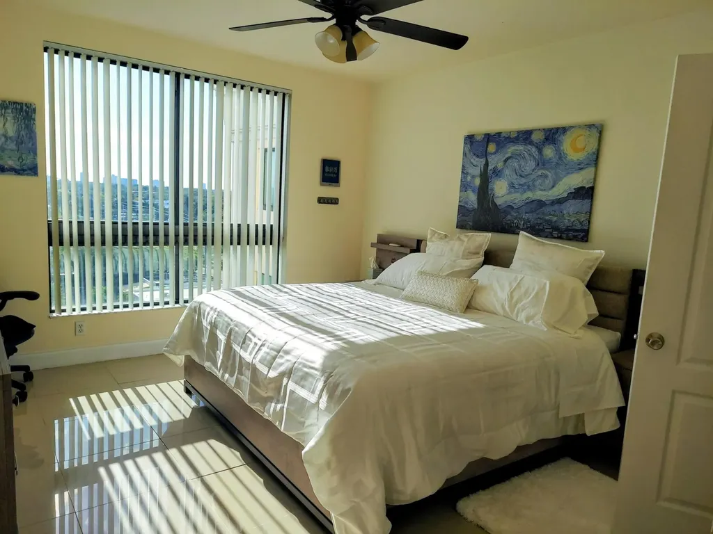 100 N Federal Highway Fort Lauderdale FL 33301