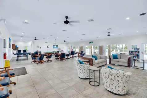 393 11th Square SW Vero Beach FL 32962
