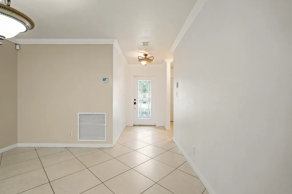 2241 NW 3rd Street Pompano Beach FL 33069