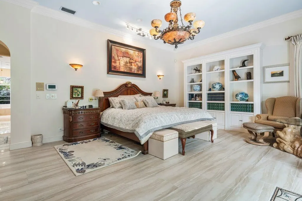 2540 Fairway Island Drive Wellington FL 33414