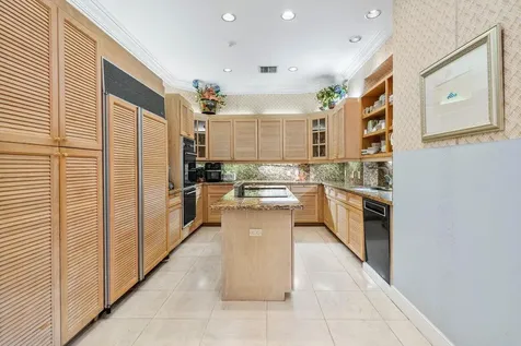 2540 Fairway Island Drive Wellington FL 33414