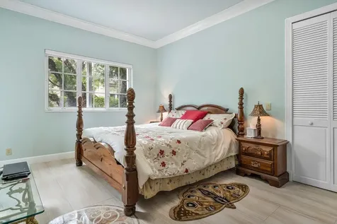 2540 Fairway Island Drive Wellington FL 33414
