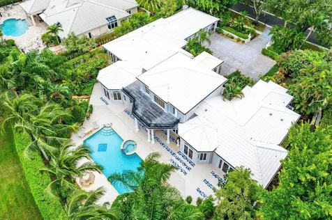 2540 Fairway Island Drive Wellington FL 33414