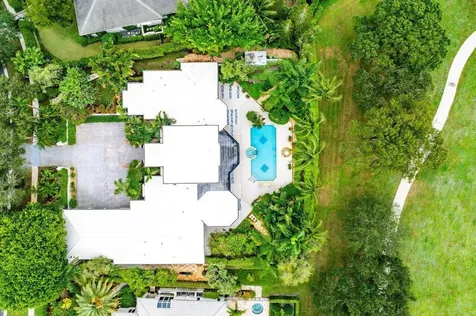 2540 Fairway Island Drive Wellington FL 33414