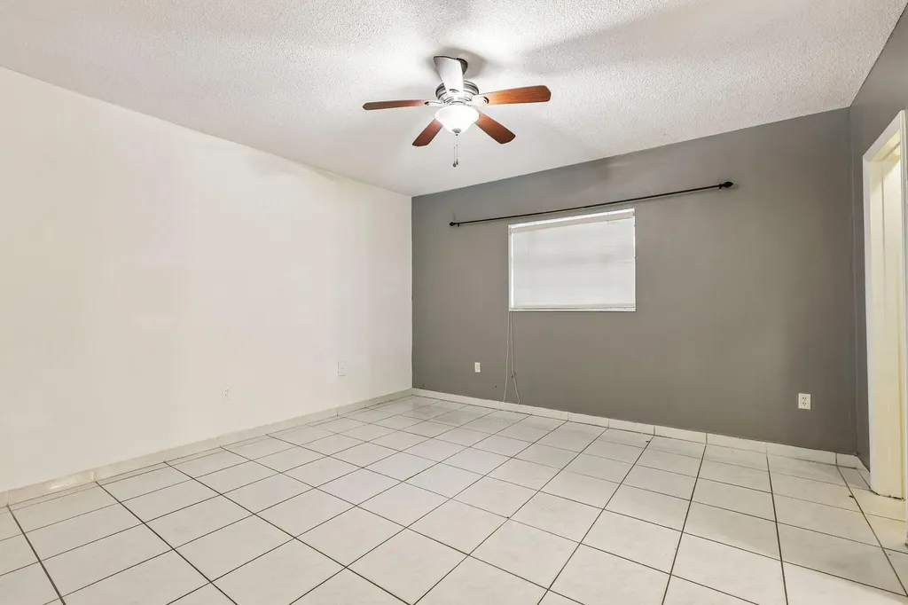 1735 NE 164th Street North Miami Beach FL 33162
