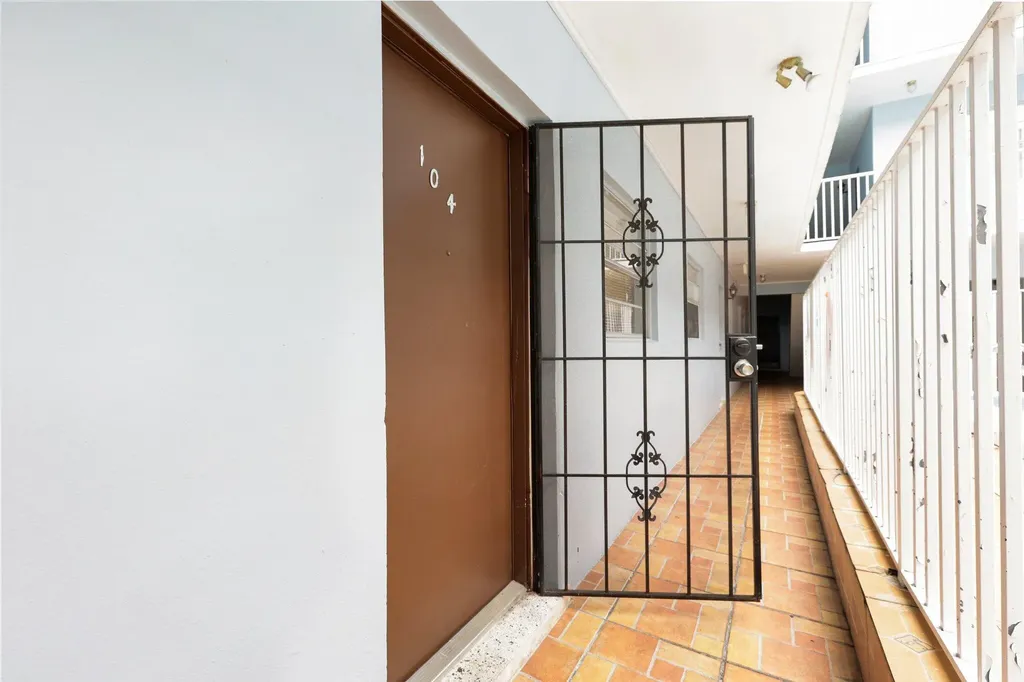 1735 NE 164th Street North Miami Beach FL 33162