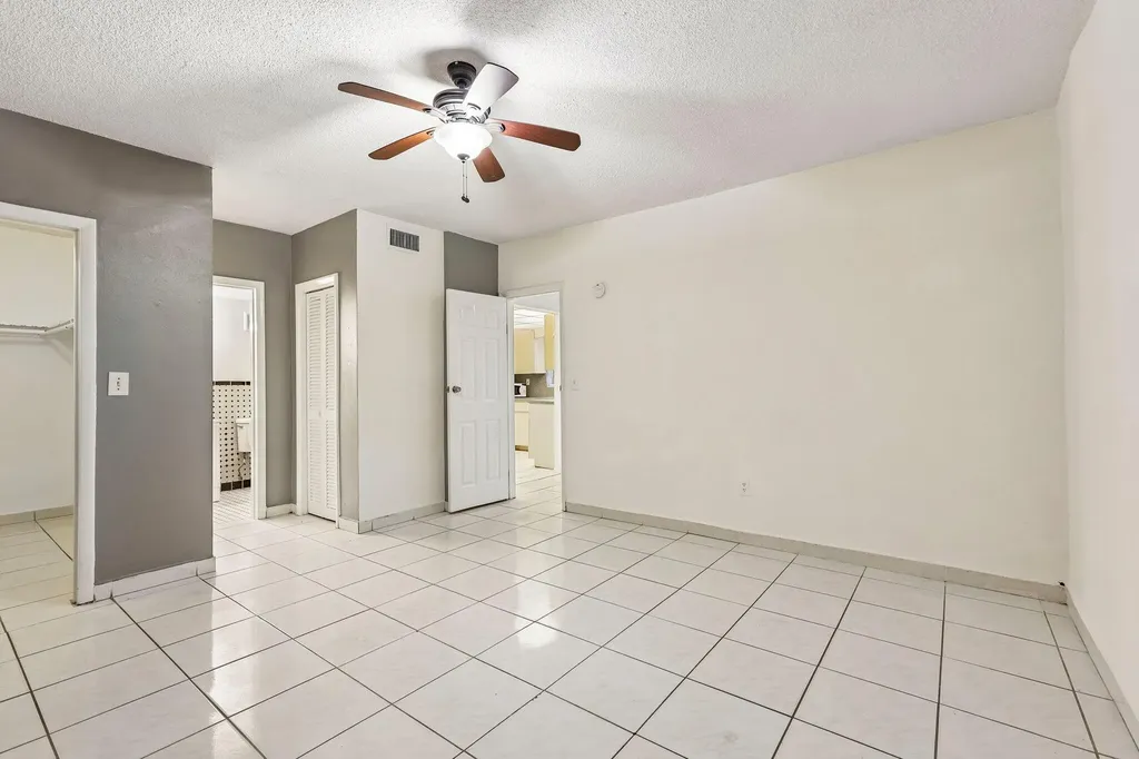 1735 NE 164th Street North Miami Beach FL 33162