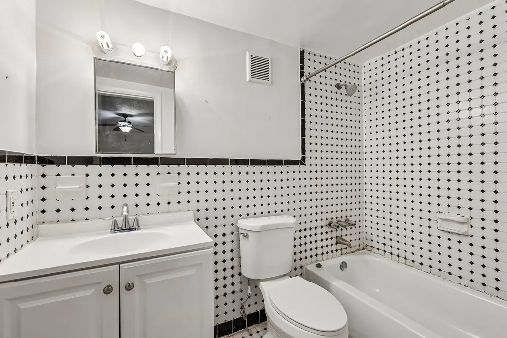 1735 NE 164th Street North Miami Beach FL 33162