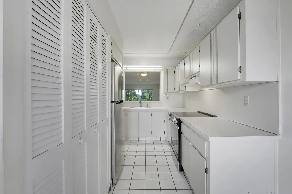 13383 Pineapple Palm Court Delray Beach FL 33484