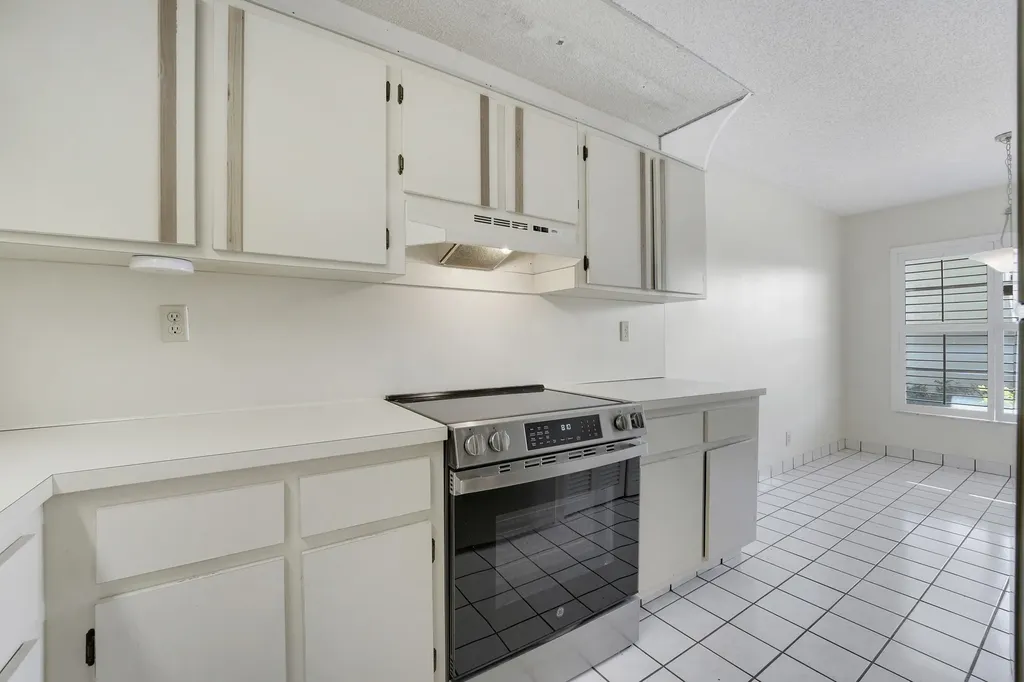 13383 Pineapple Palm Court Delray Beach FL 33484