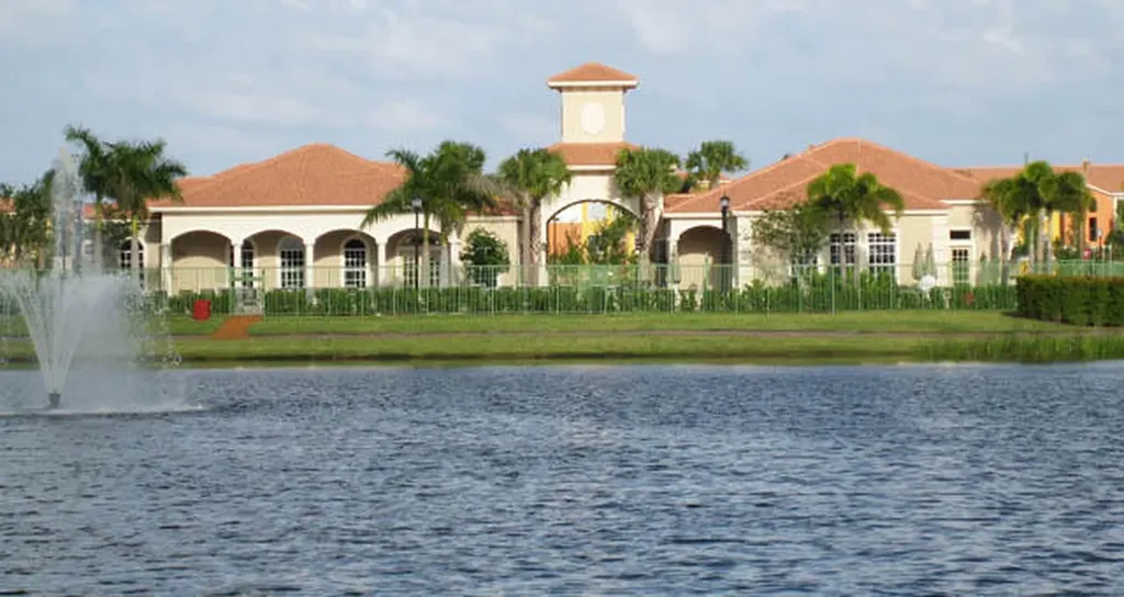 6760 Heritage Boynton Beach FL 33437