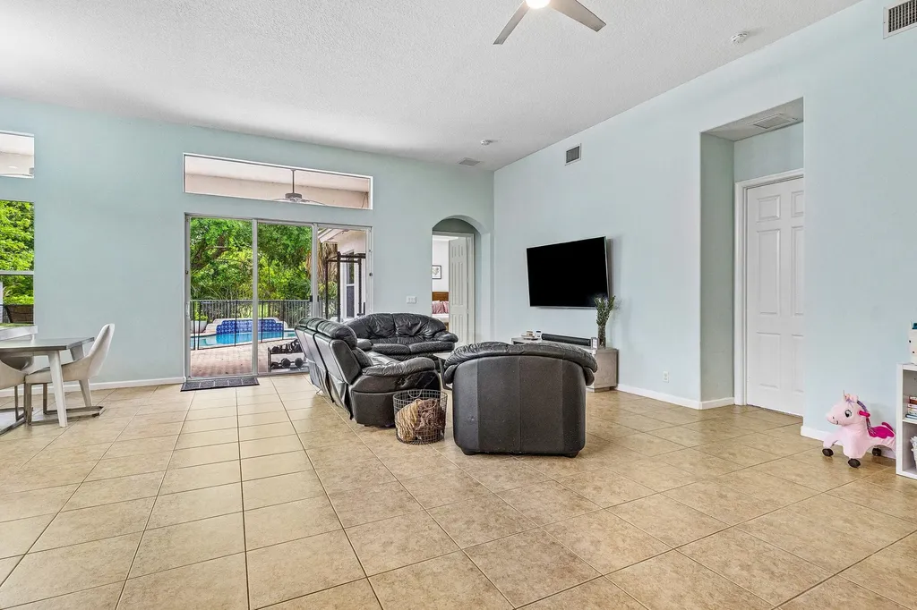 11178 Osprey Lake Lane Palm Beach Gardens FL 33412