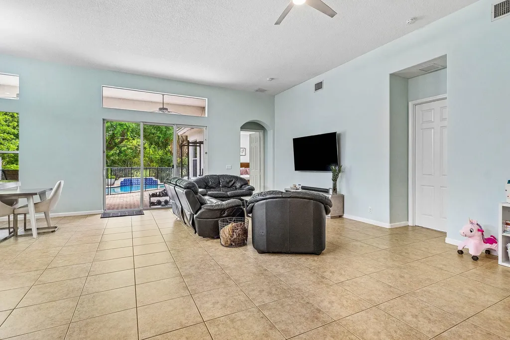 11178 Osprey Lake Lane Palm Beach Gardens FL 33412