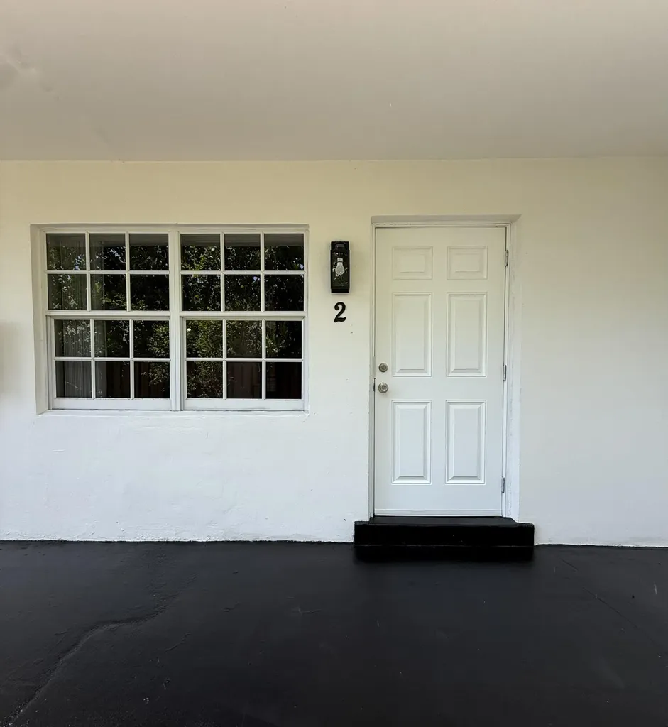 337 Kenilworth Boulevard West Palm Beach FL 33405